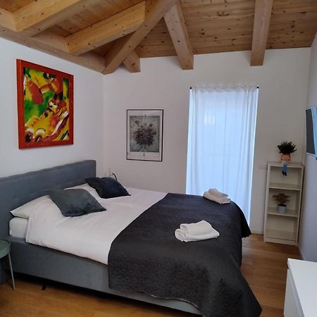 Boutique Apartments Cecilia Триест Экстерьер фото