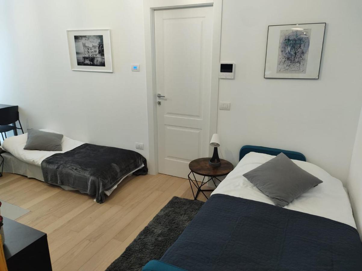 Boutique Apartments Cecilia Триест Экстерьер фото