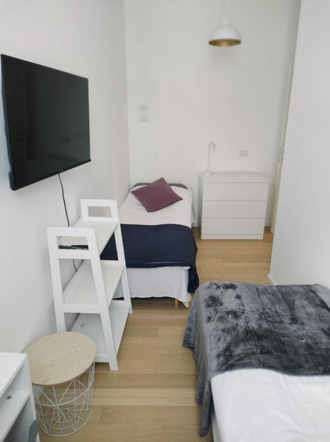 Boutique Apartments Cecilia Триест Экстерьер фото