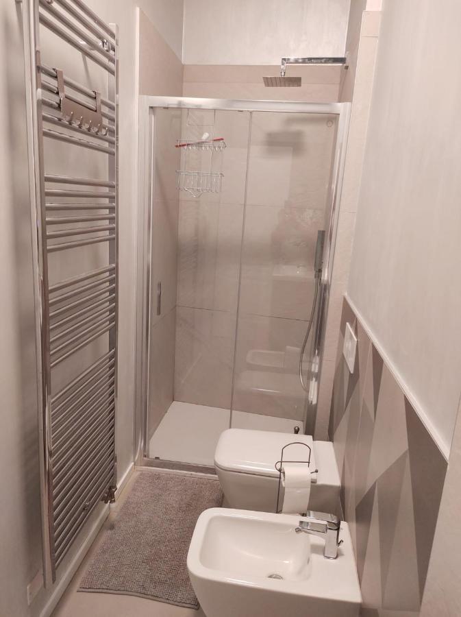 Boutique Apartments Cecilia Триест Экстерьер фото