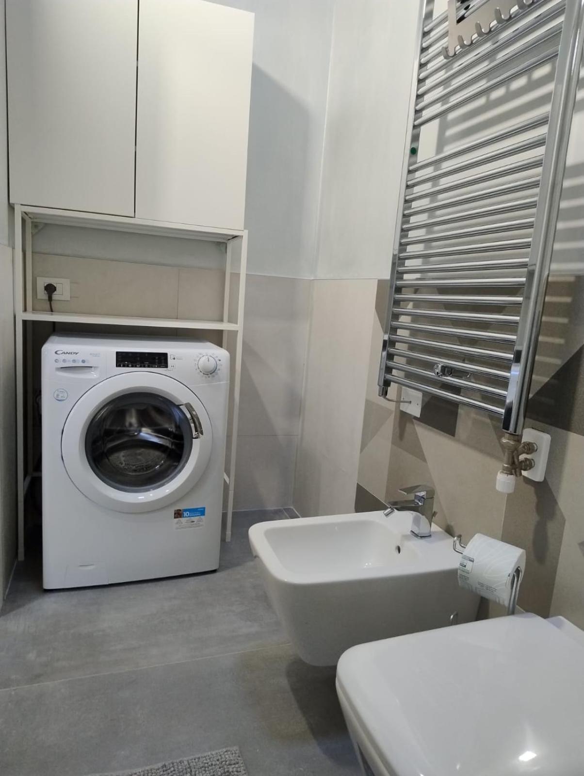 Boutique Apartments Cecilia Триест Экстерьер фото