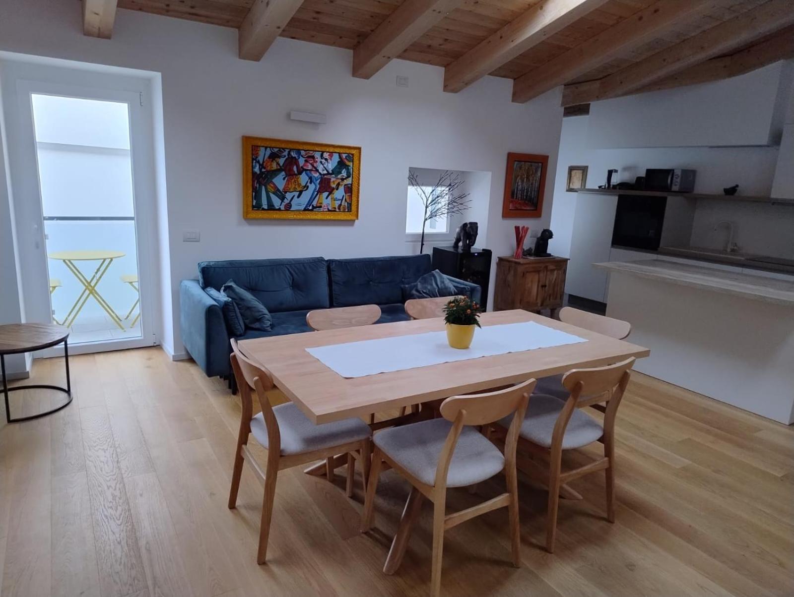 Boutique Apartments Cecilia Триест Экстерьер фото